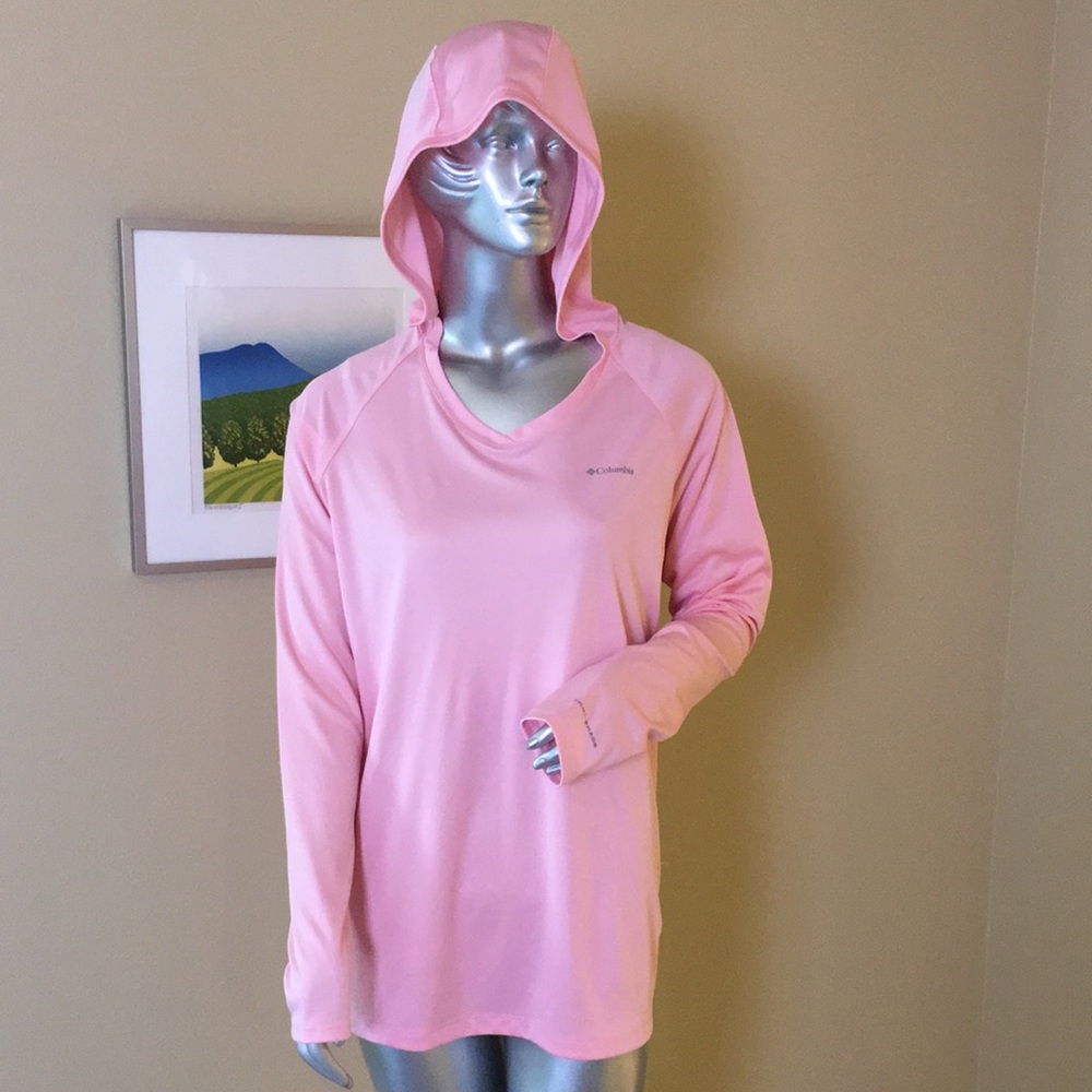 Columbia Women's Light Pink Long Sleeve Hooded Tee